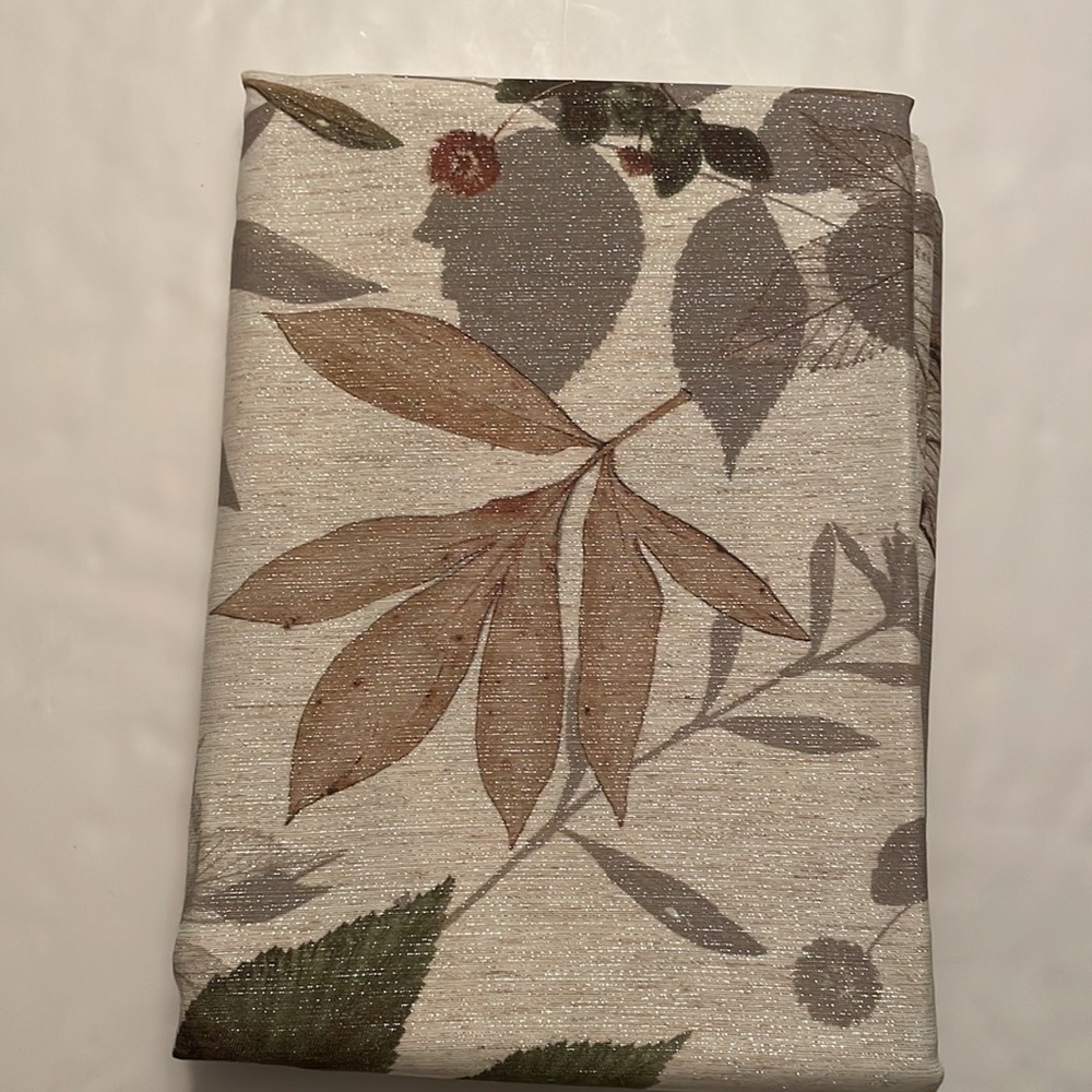 Lancaster (spice) tablecloth, size 60in X 102in (152cm X 259cm) Oblong.